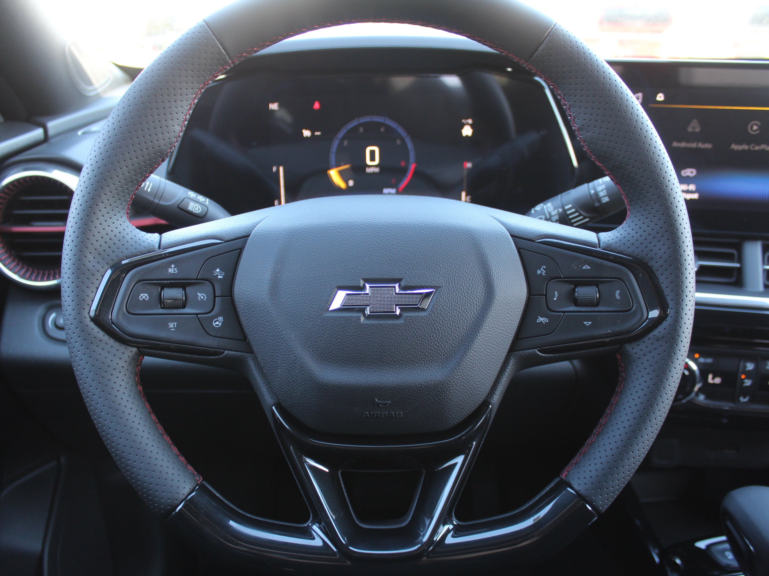 2026 Chevrolet Trax RS - Photo 14