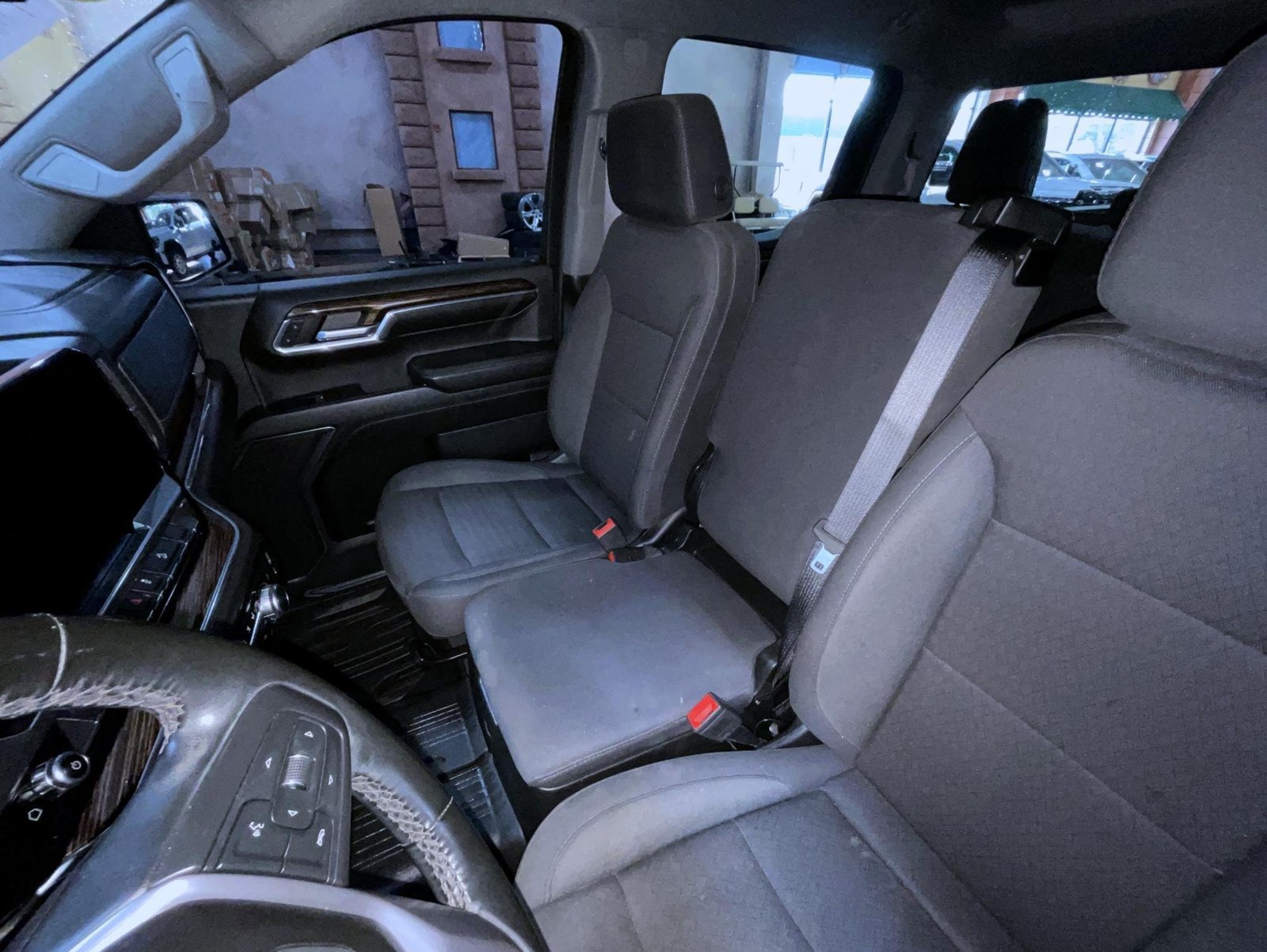 2024 GMC Sierra 1500 Elevation - Photo 11