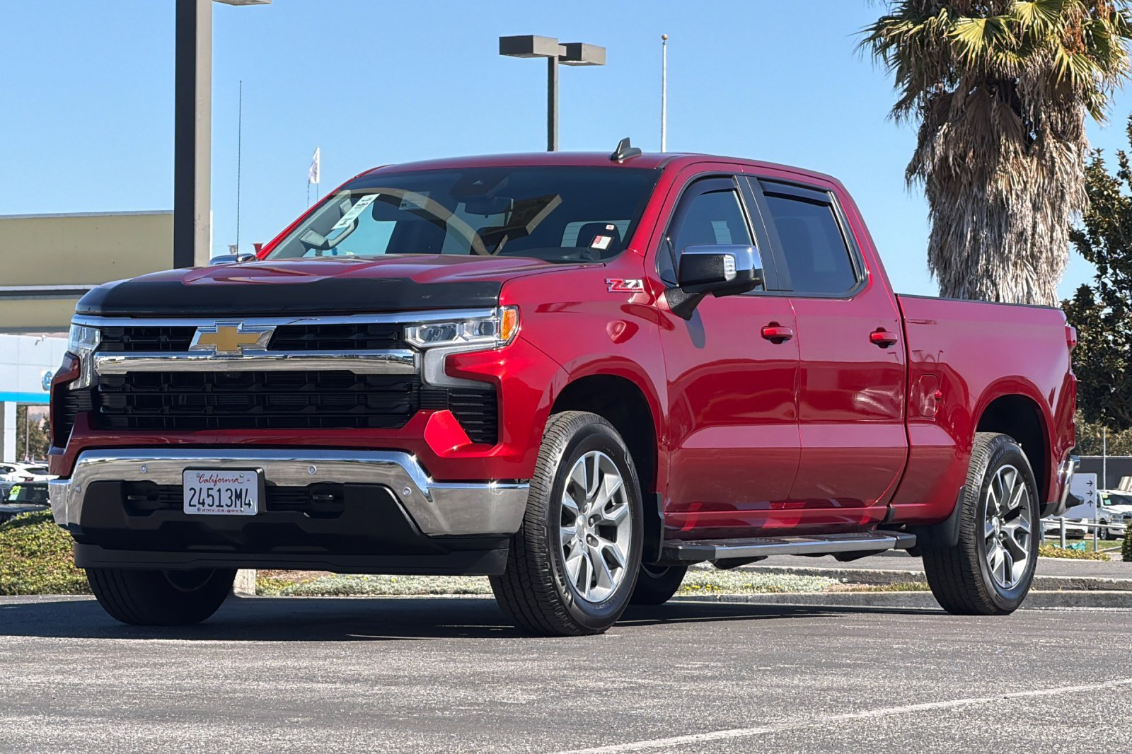 Used 2024 Red Chevrolet LT image 9