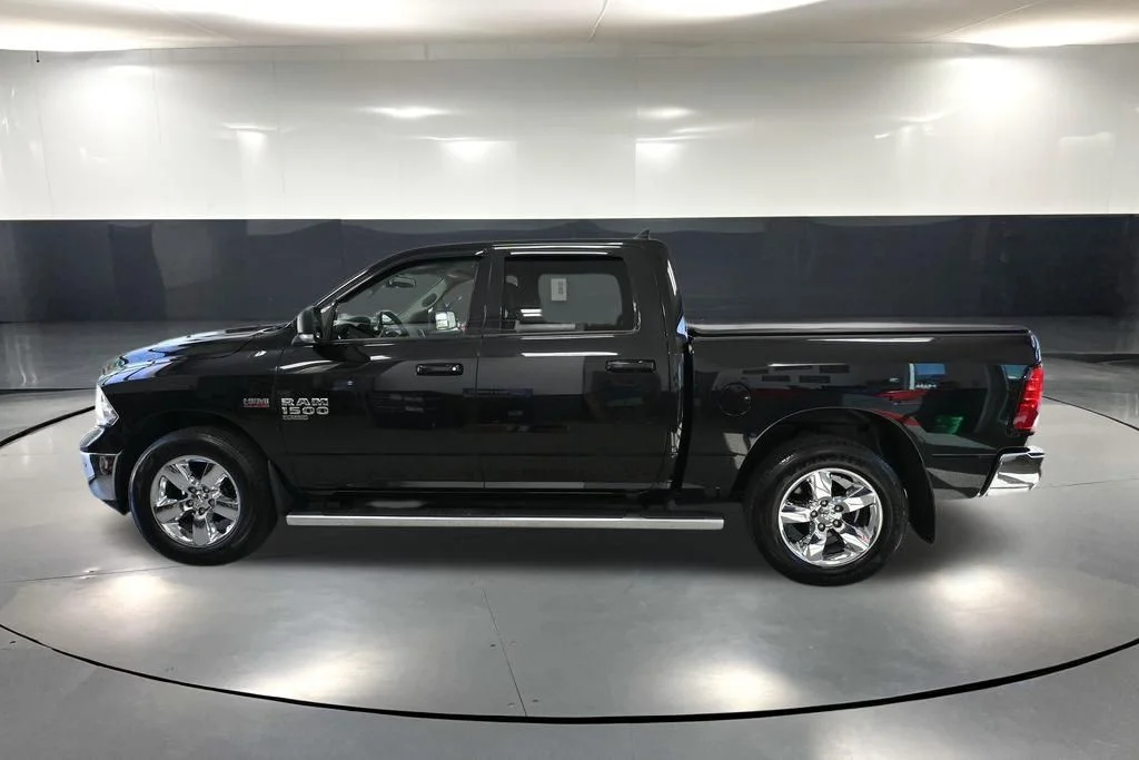 Used 2019 Black Ram Big Horn image 11