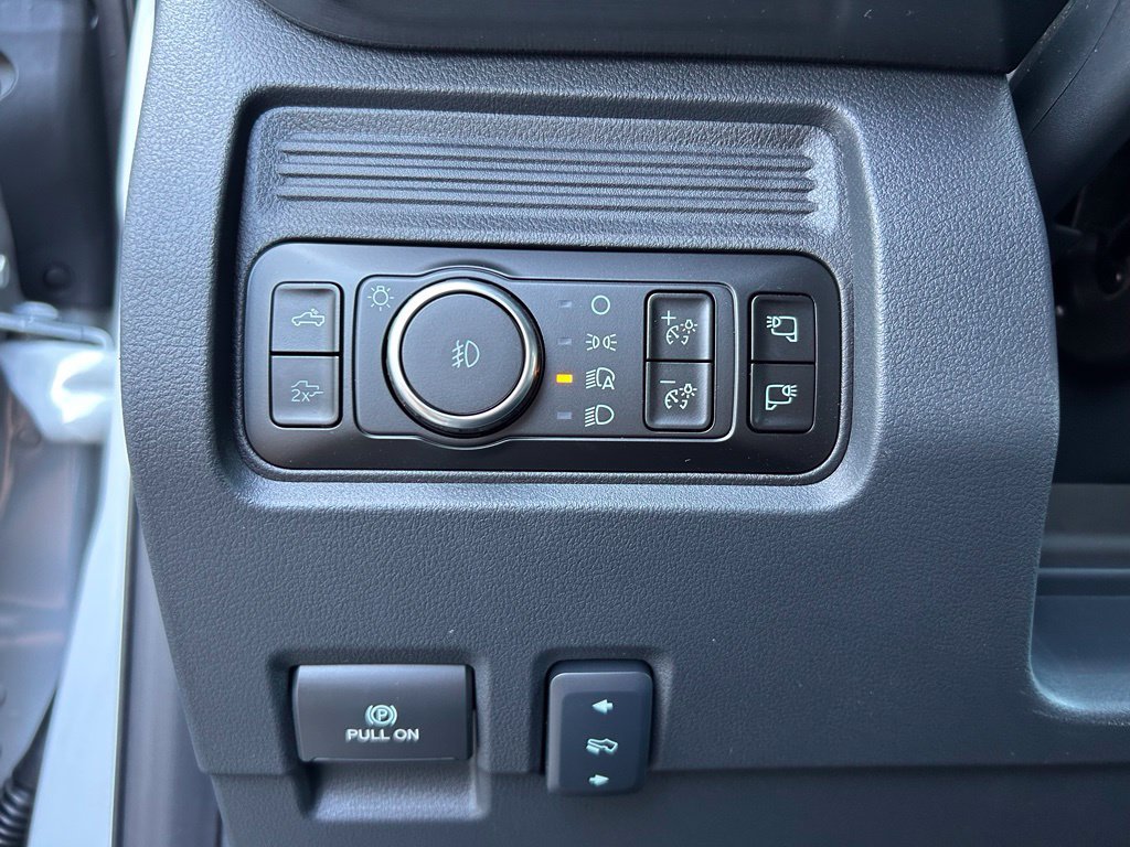 New 2026 Avalanche Ford F-250® Lariat® image 17