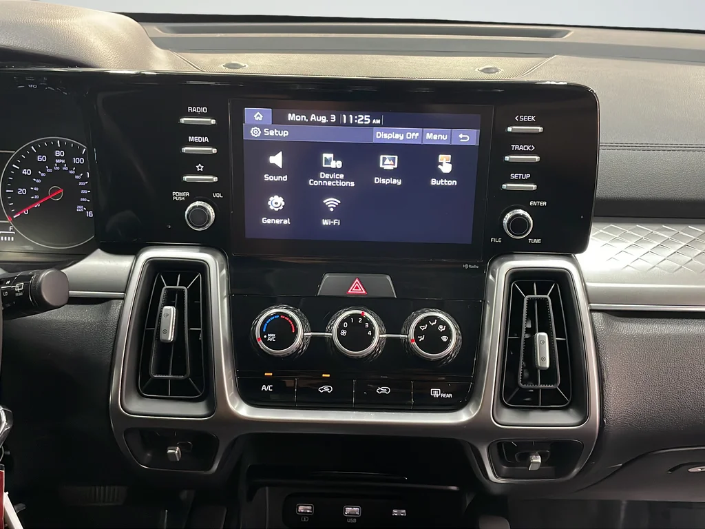 Used 2021 Silver Kia LX image 33