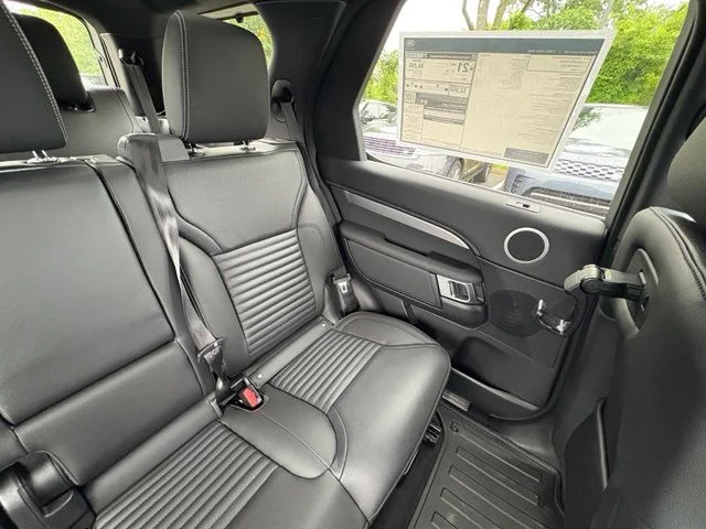New 2026 Carpathian Grey Land Rover Dynamic SE image 41