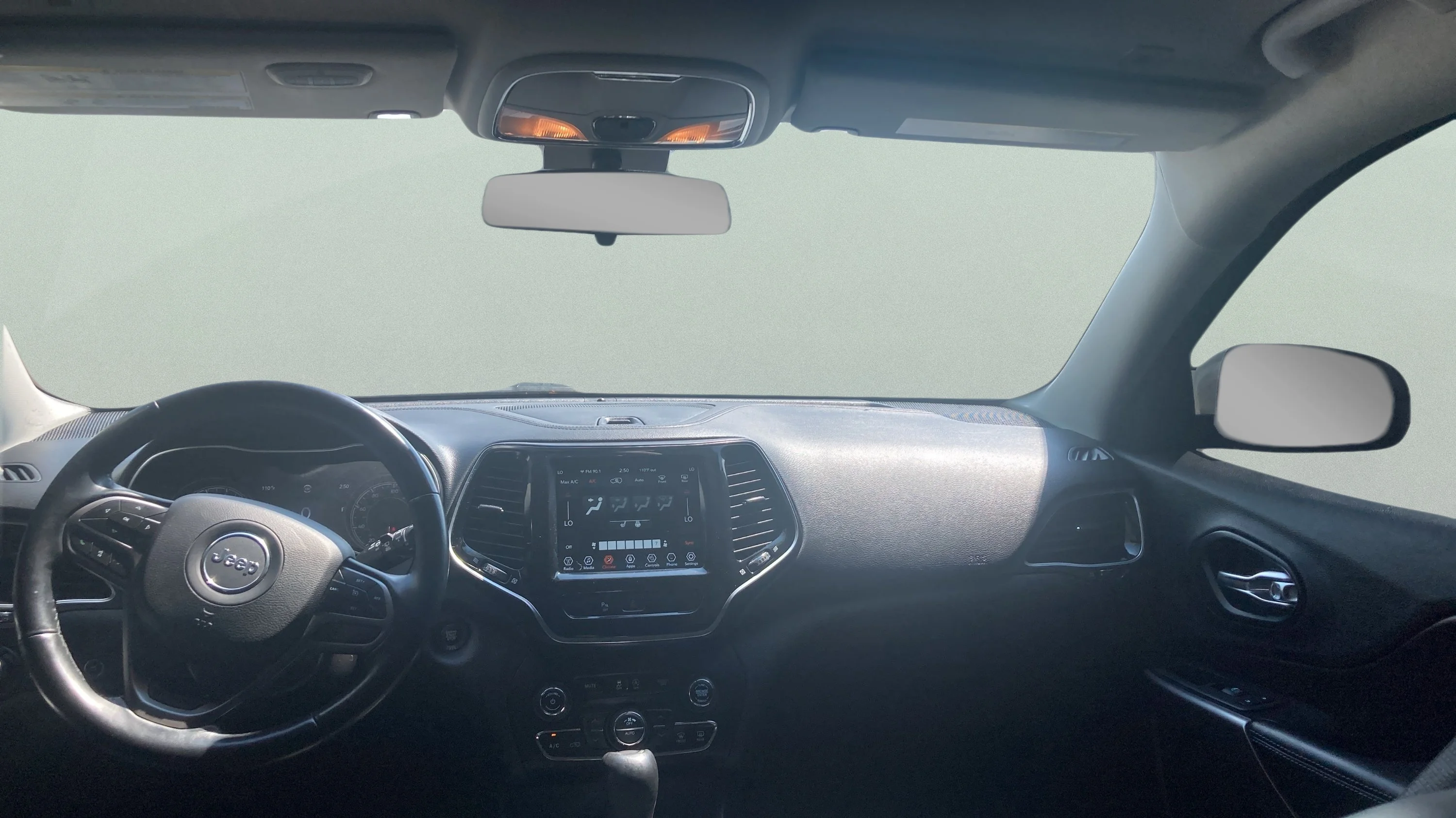 Used 2019 White Jeep LIMITED image 9