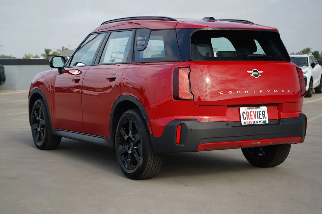 New 2027  MINI Signature Plus image 3