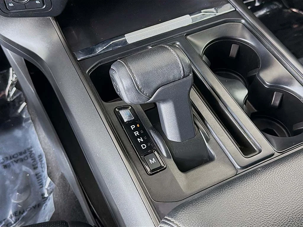 Used 2024 Star White Ford Lariat image 43