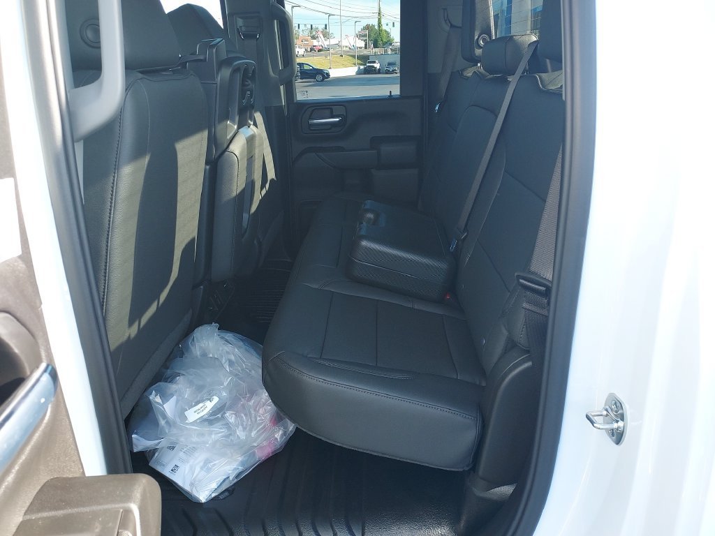 New 2026 Summit White GMC Pro image 14