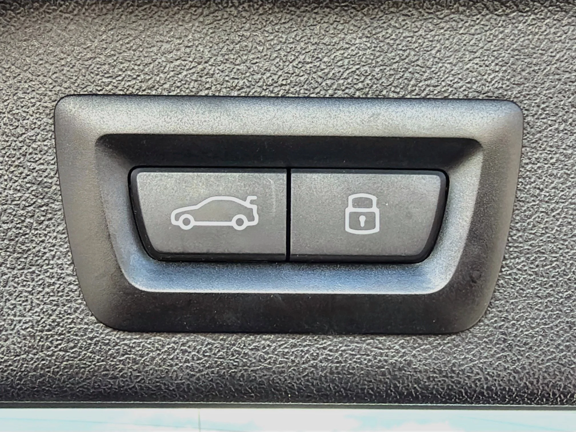Used 2024 Brooklyn Grey Metallic BMW xDrive50e image 13