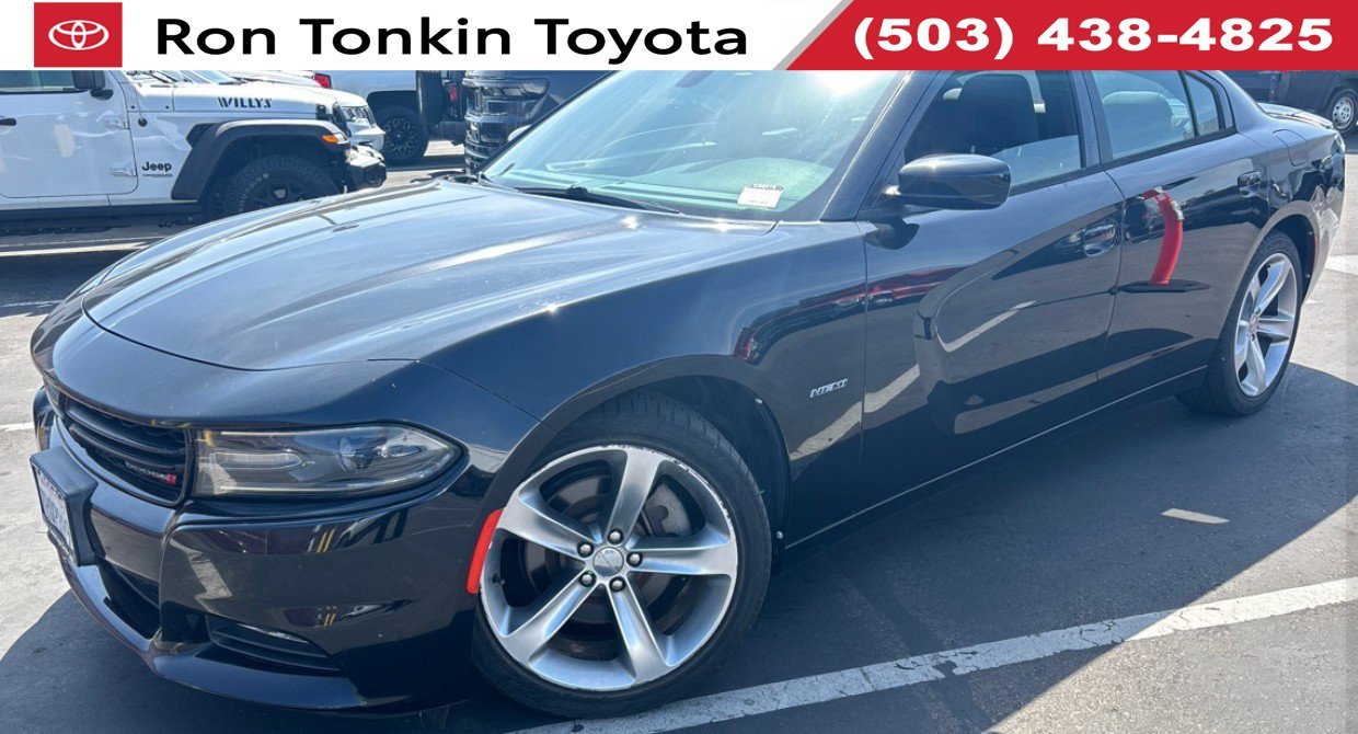 Used 2016 Pitch Black Clearcoat Dodge R/T image 1