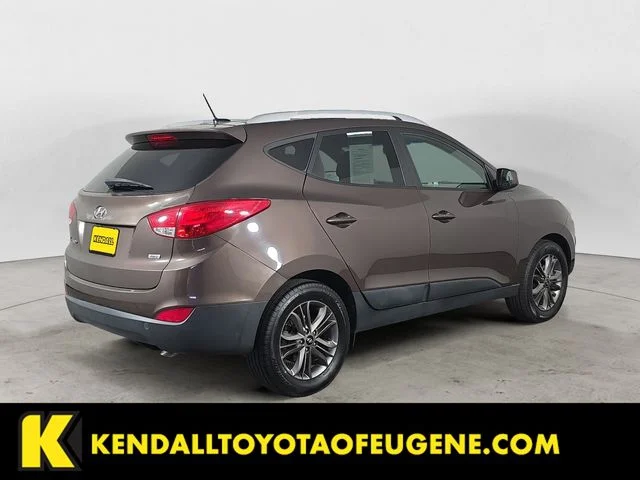 Used 2014 Brown Hyundai SE image 5