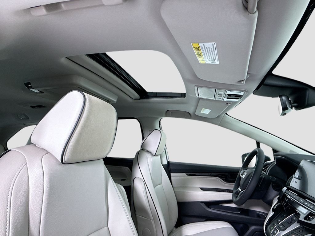 New 2026 Modern Steel Metallic Honda Touring image 19