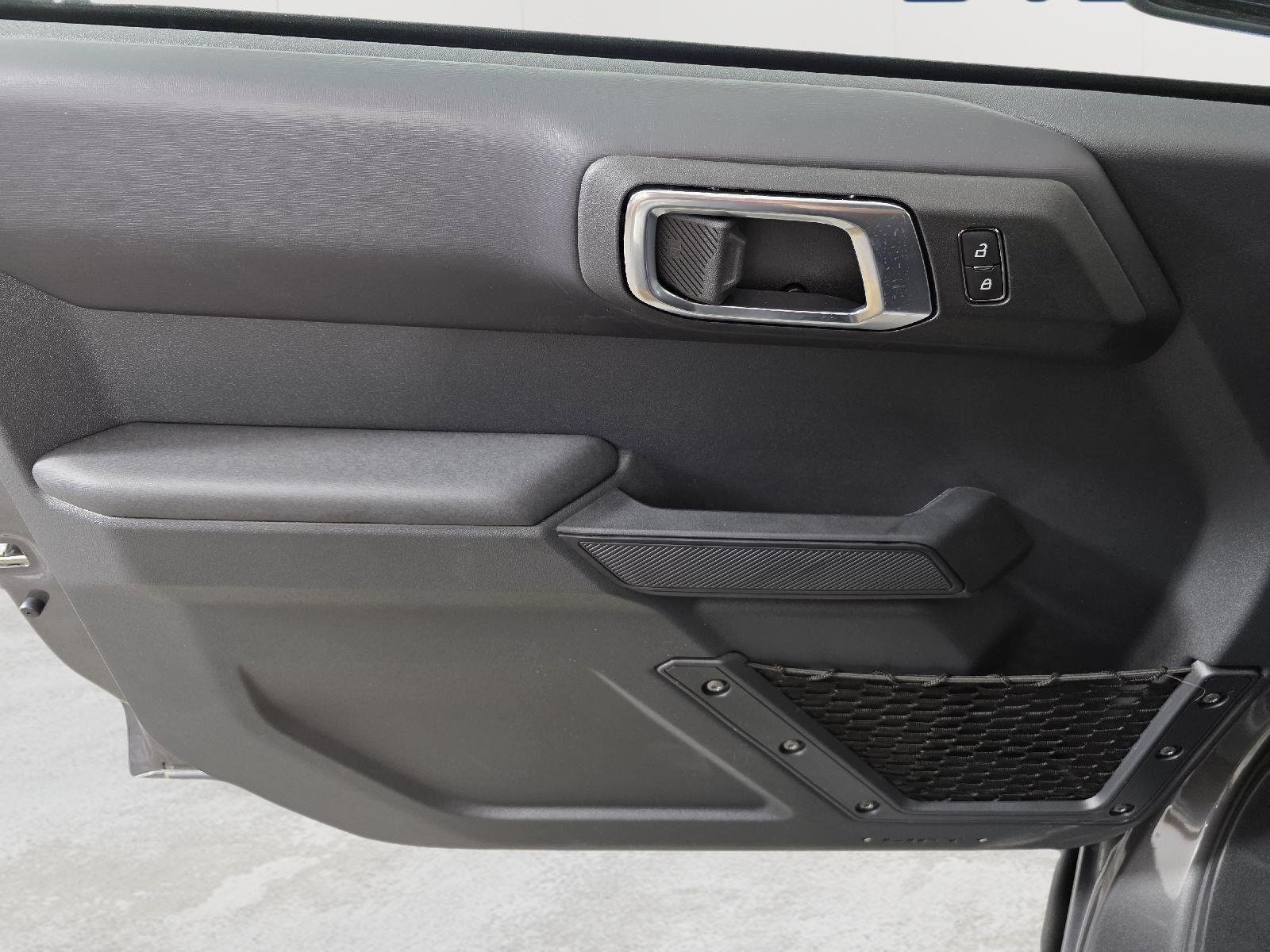 Used 2025 Carbonized Gray Metallic Ford Badlands image 14