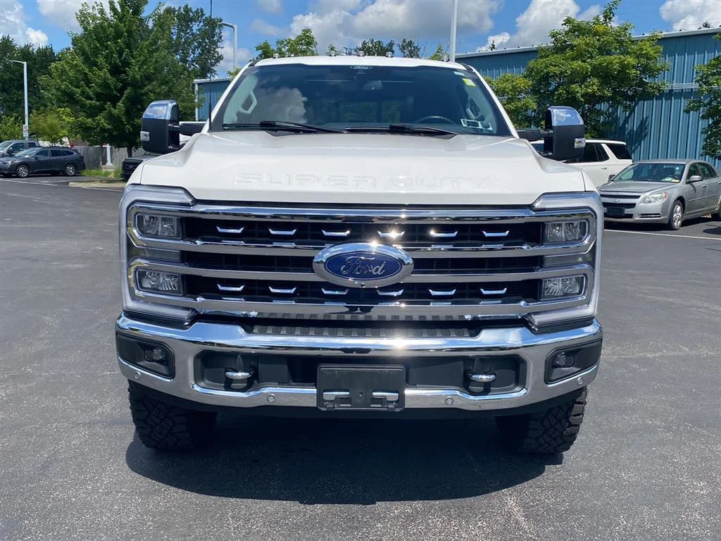Used 2024 Star White Ford LARIAT image 6