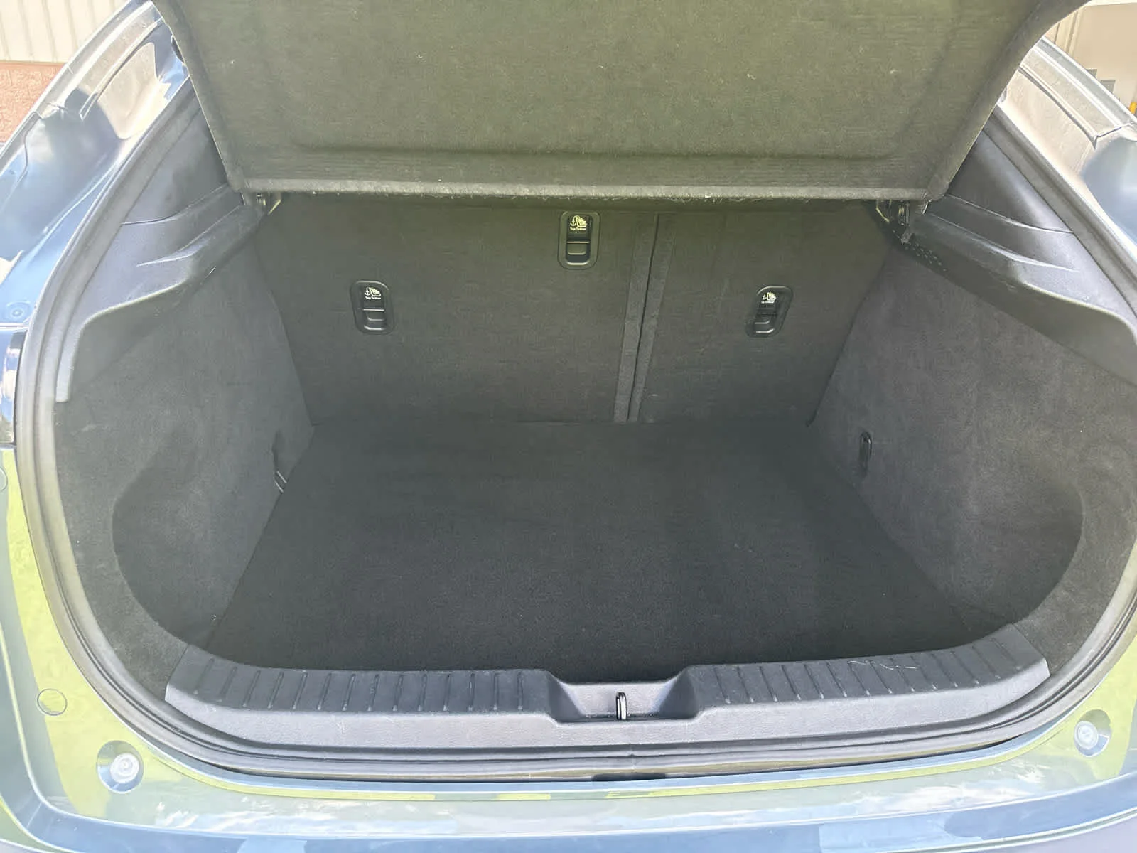 Certified Used 2022 Polymetal Gray Metallic Mazda 2.5 S Carbon Edition image 11