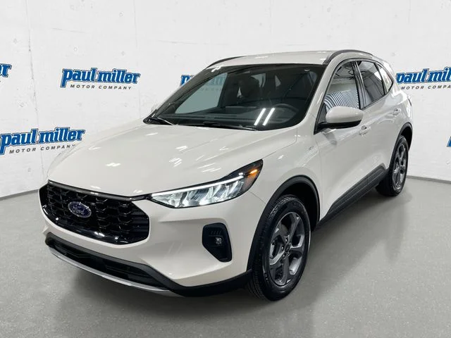 2026 Ford Escape Hybrid