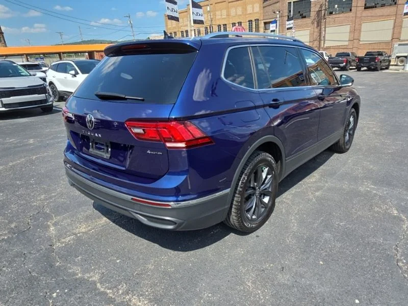 Used 2022 Blue Volkswagen 2.0T SE image 7