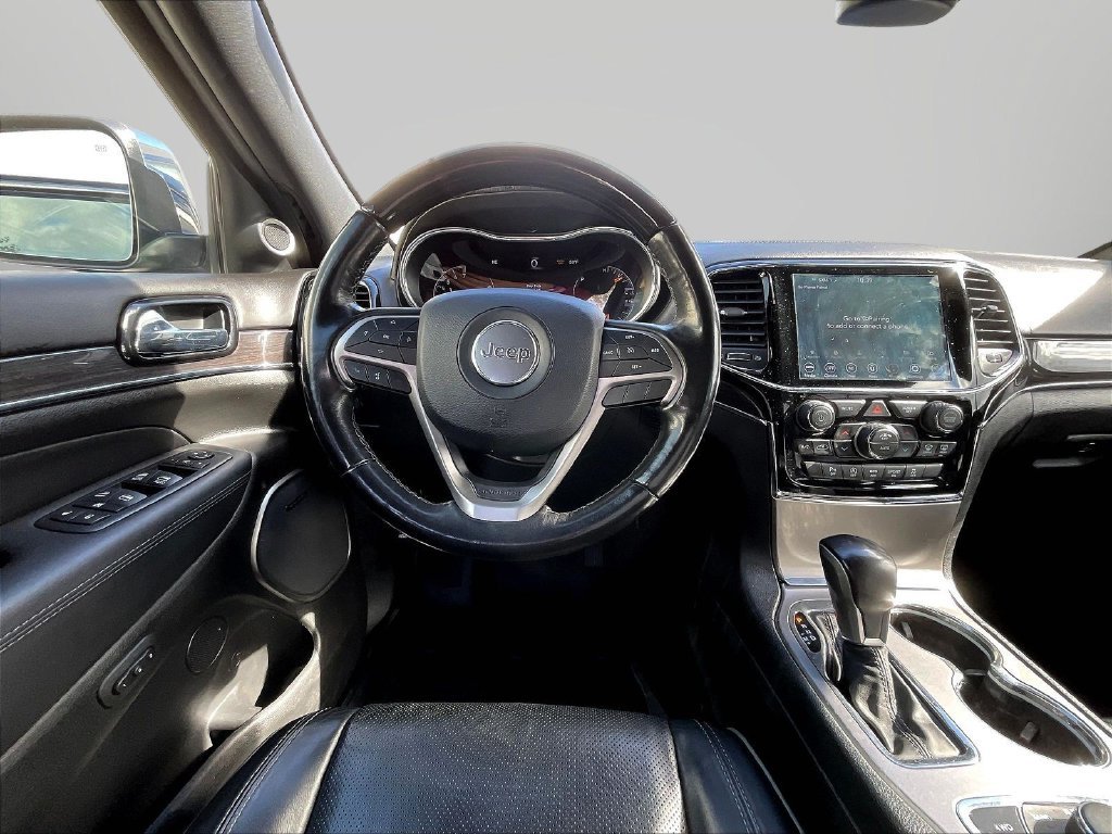 Used 2020 Black Jeep Overland image 10