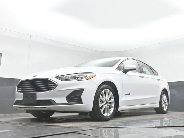 Used 2019 Oxford White Ford SE image 41