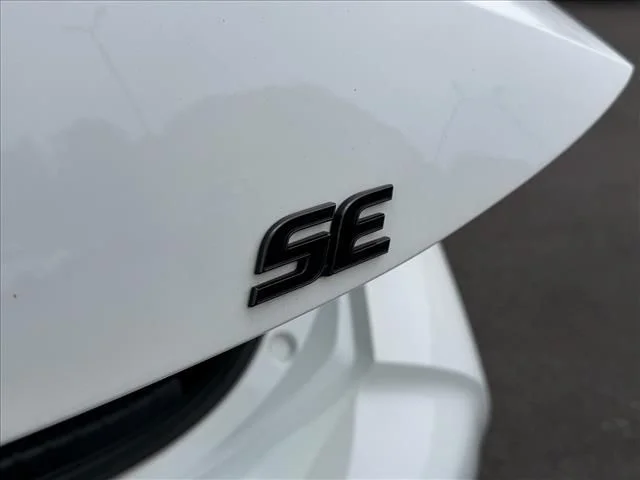 Used 2022 White Toyota SE Nightshade Edition image 23