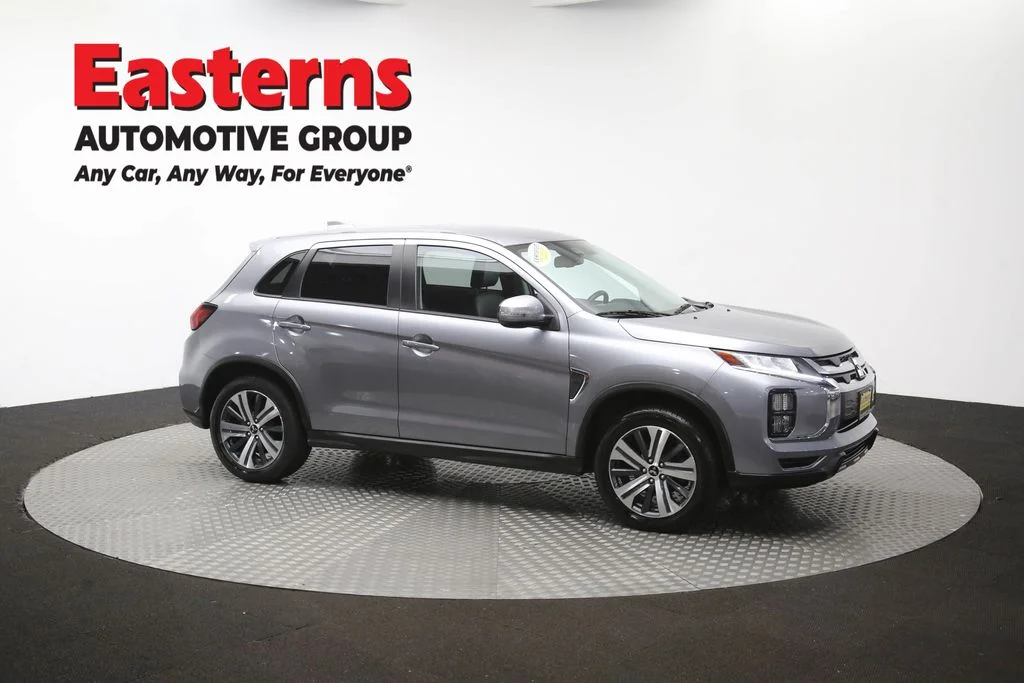 Used 2022 Silver Mitsubishi 2.0 SE image 48
