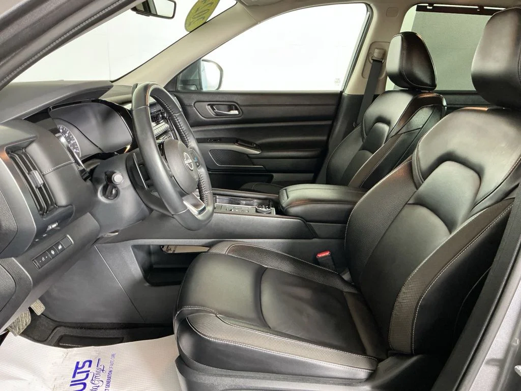Certified Used 2024 Gray Nissan SL image 18