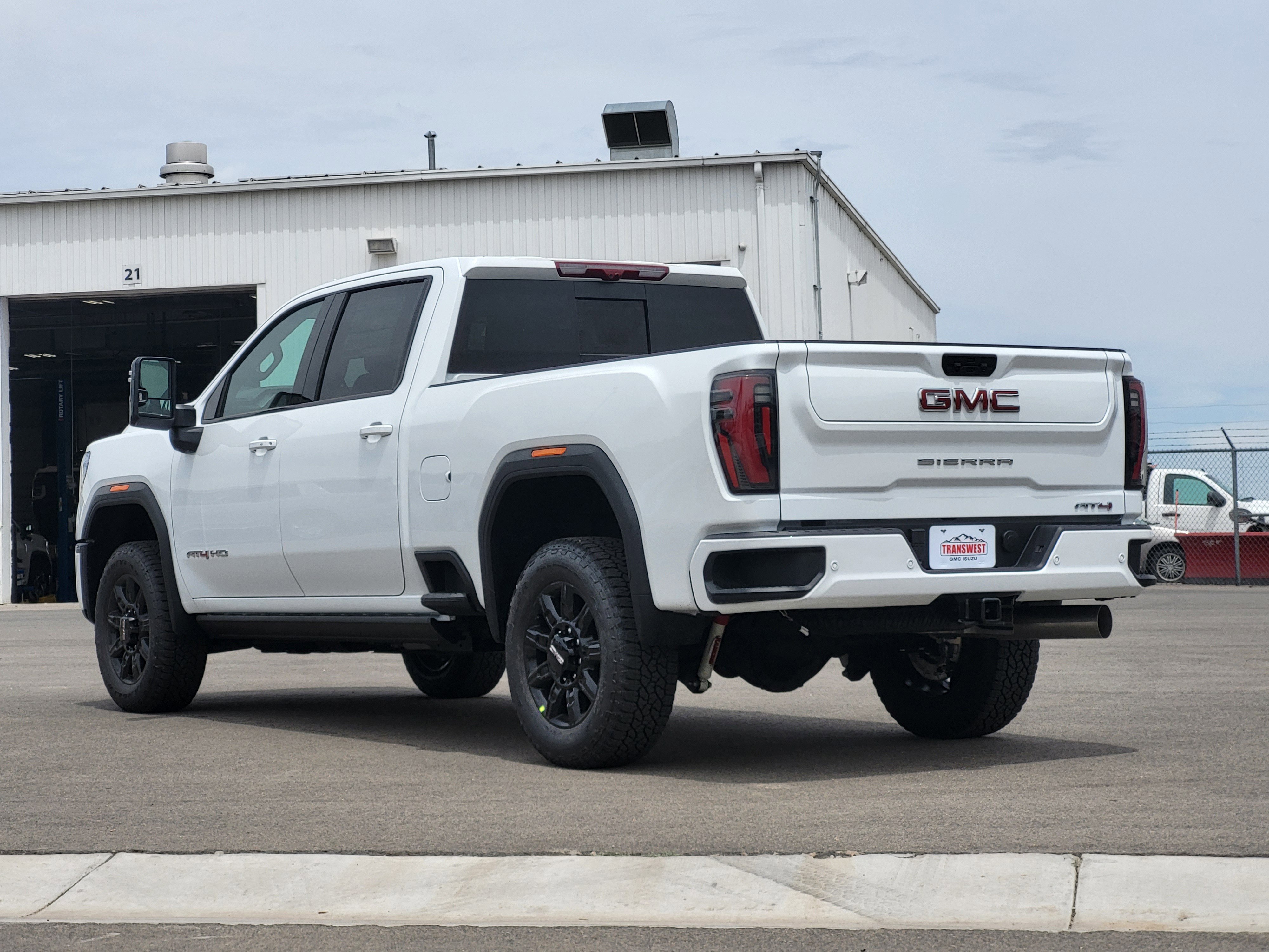 2026 GMC Sierra 3500HD AT4 - Photo 5