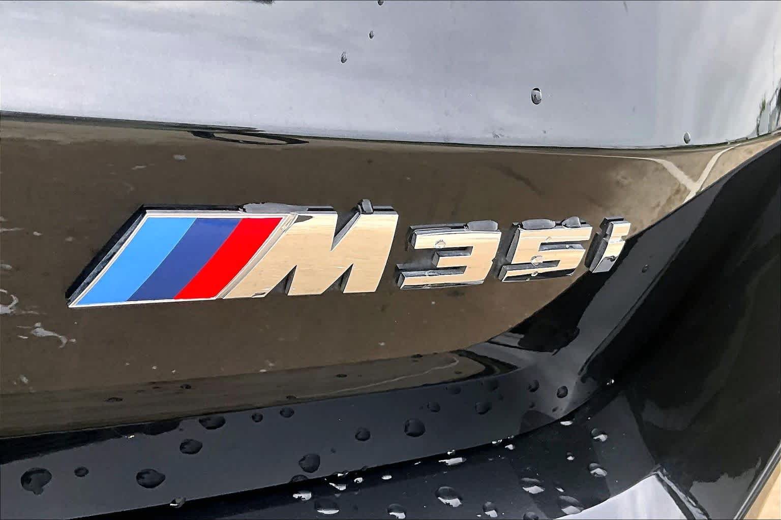 Used 2024 Black Sapphire Metallic BMW M35i image 9