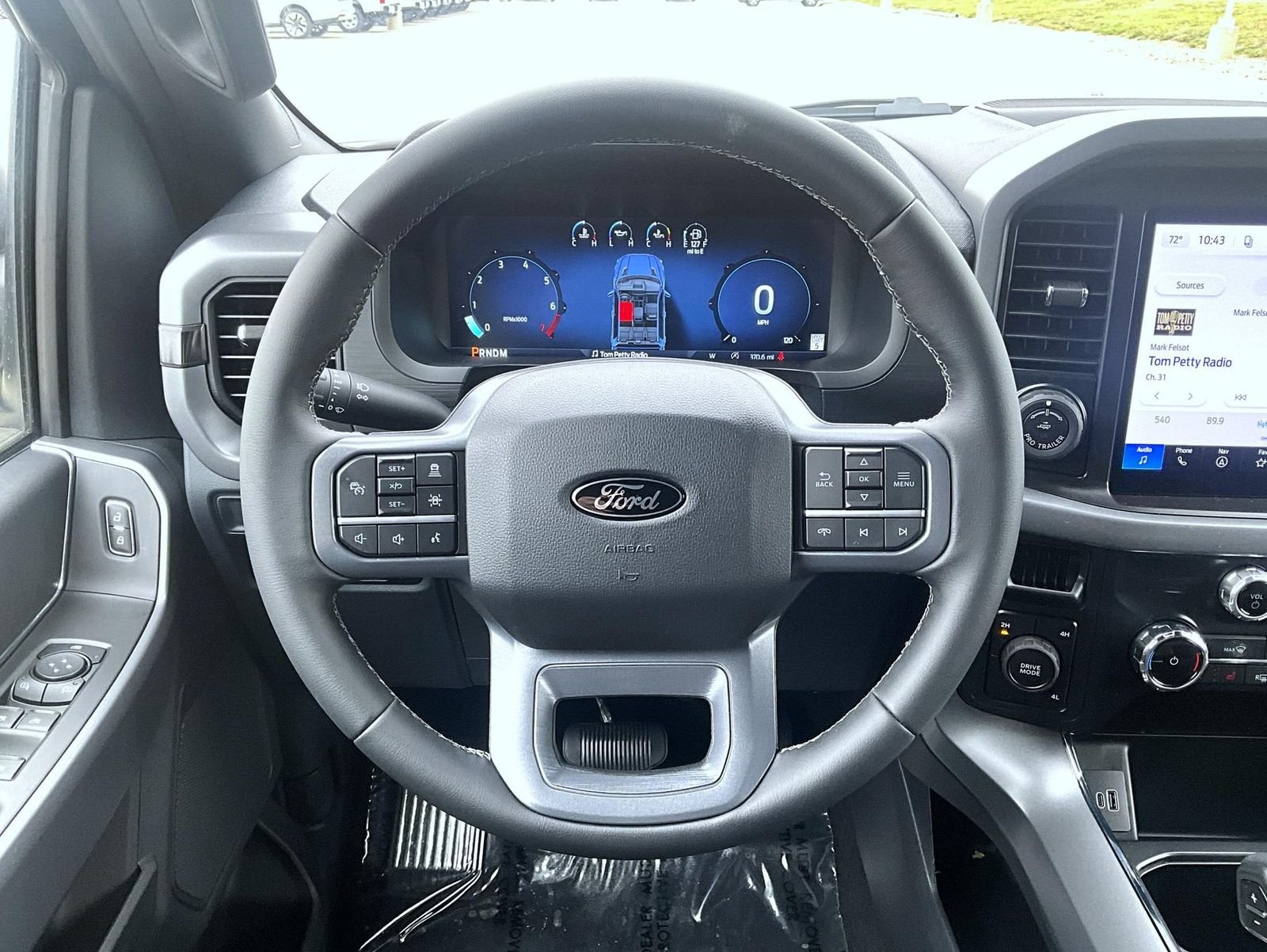 2026 Ford F-150 XLT - Photo 10