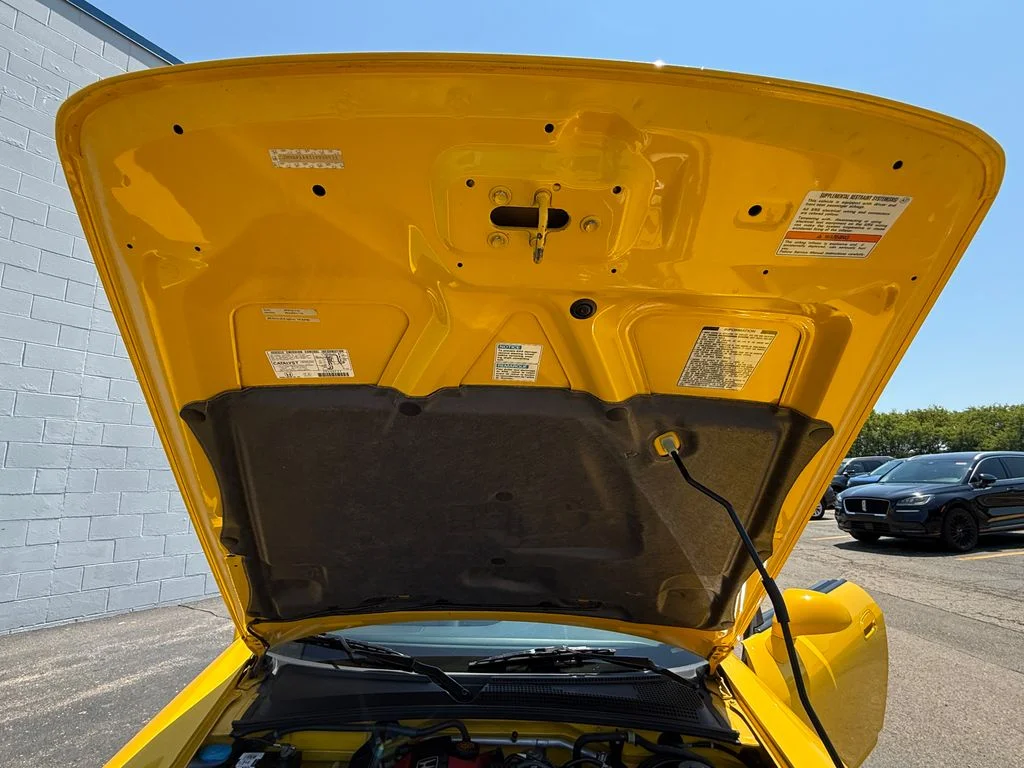Used 2001 Spa Yellow Pearl Honda Convertible image 10
