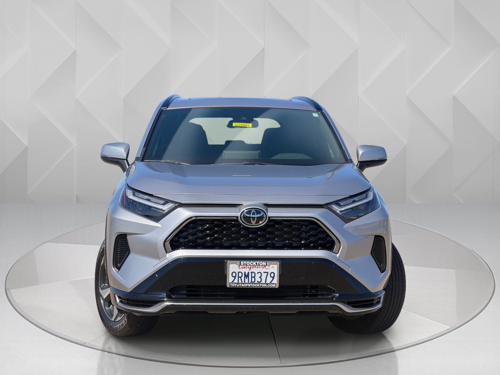 Used 2025 Silver Sky Metallic Toyota SE image 5