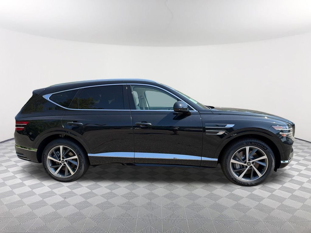New 2026 Black Genesis 2.5T Select image 4