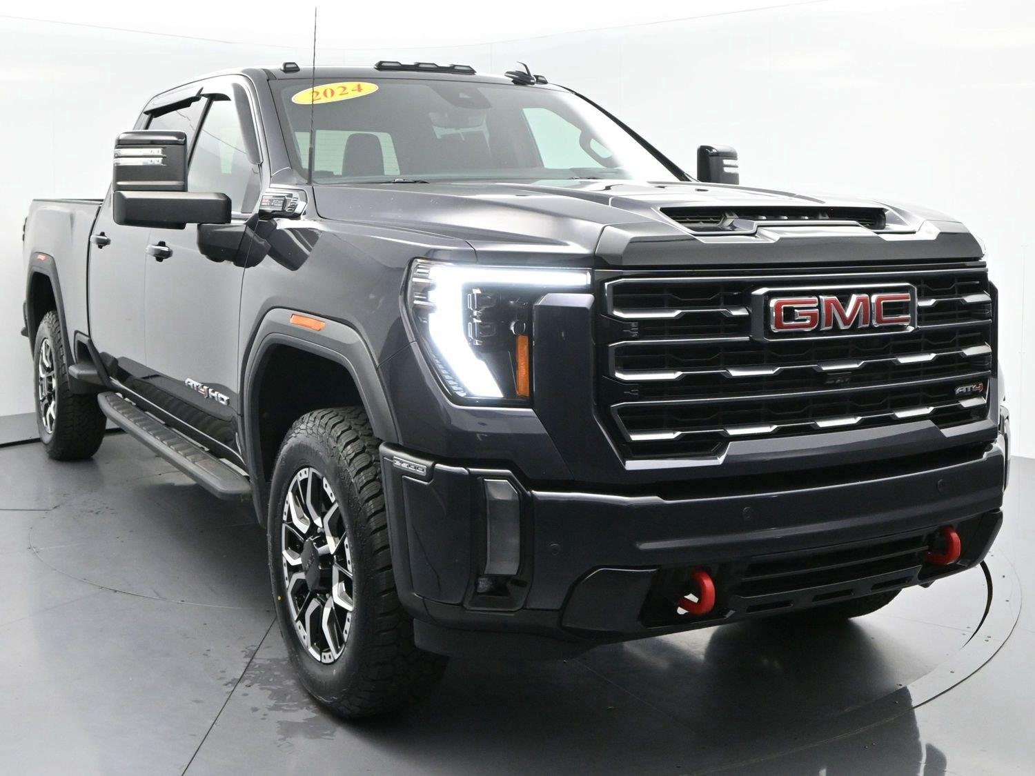 Used 2024 Titanium Rush Metallic GMC AT4 image 2