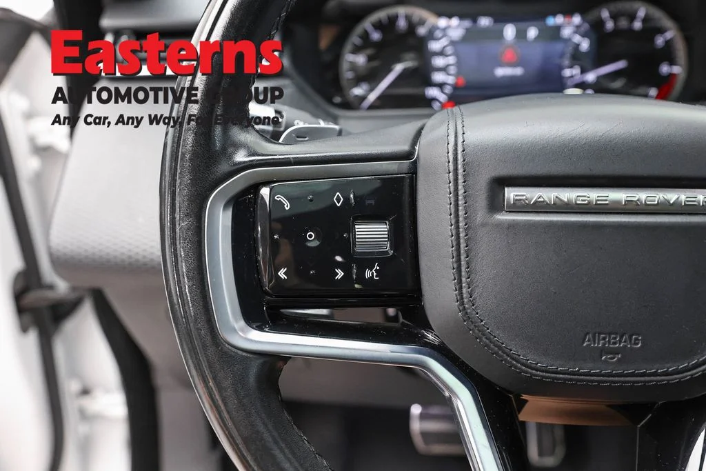 Used 2022 White Land Rover P250 R-Dynamic S image 14