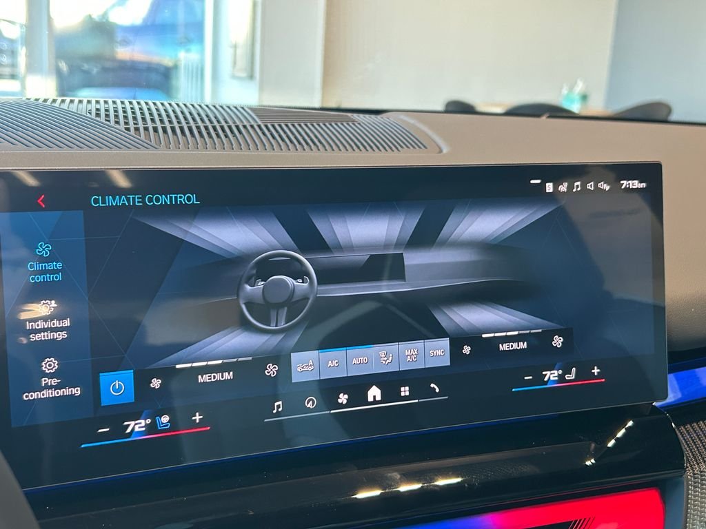 New 2027 Carbon Black Metallic BMW Base image 25