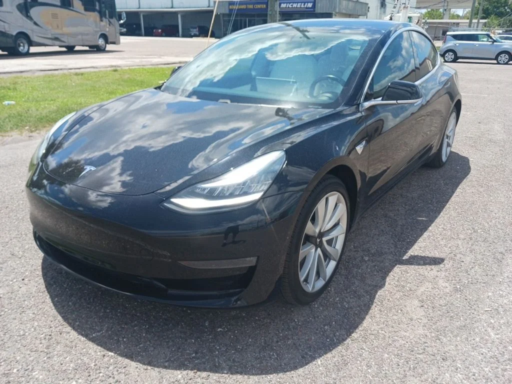 2019 Tesla Model 3 Dual Motor All-Whel Drive Long Range's photo