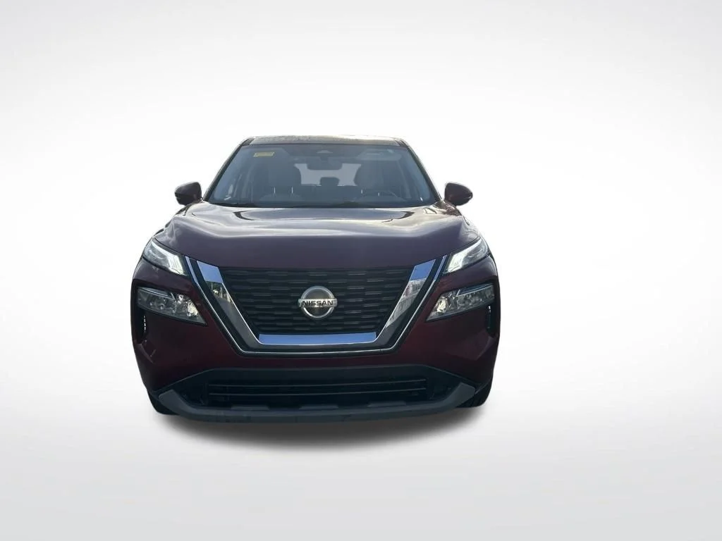 Used 2021 Scarlet Ember Nissan SV image 8