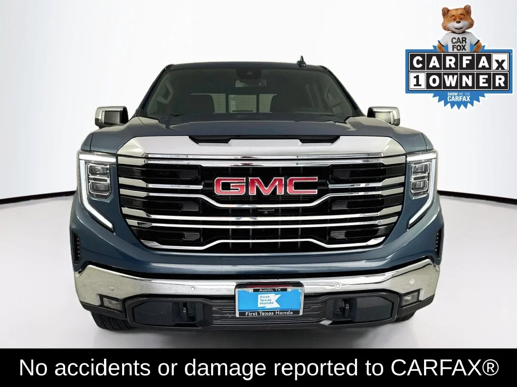 Used 2024 Downpour Metallic GMC SLT image 2