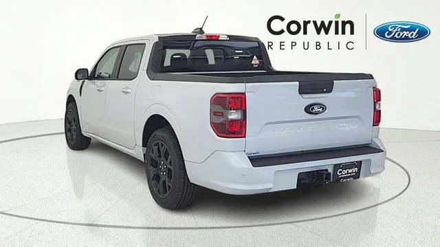 New 2026 Space White Metallic Ford Lobo™ image 7