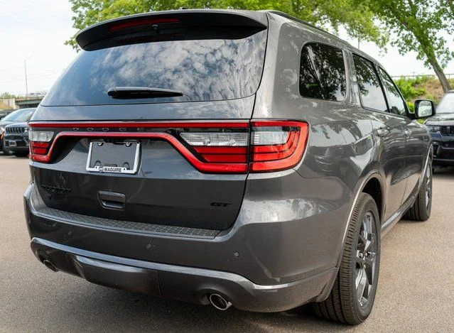 New 2026 Vapor Gray Exterior Paint Dodge GT Plus HEMI V8 image 5