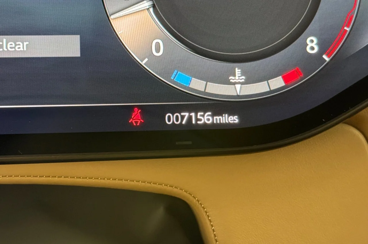 Used 2024 WHITE Land Rover Autobiography image 23