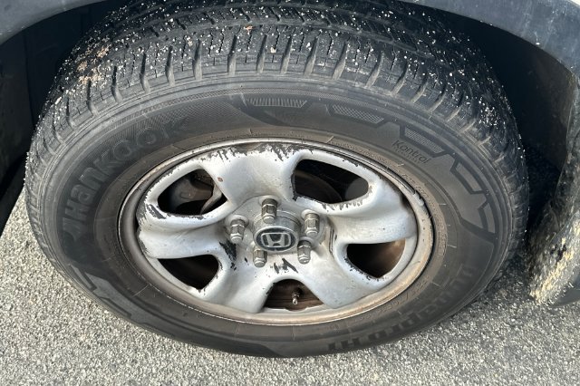 Used 2013 White Honda LX image 4