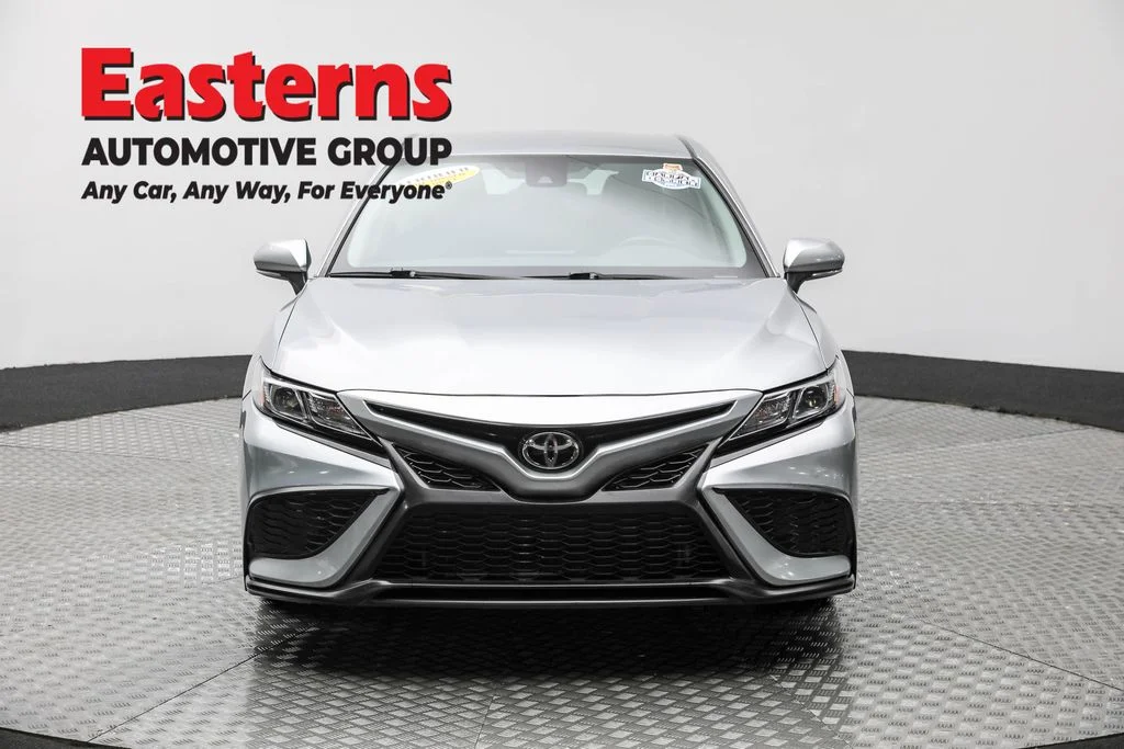 Used 2022 Silver Toyota SE image 2