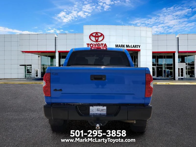 Used 2020 BLUE TOYOTA SR5 CREWMAX 5.5