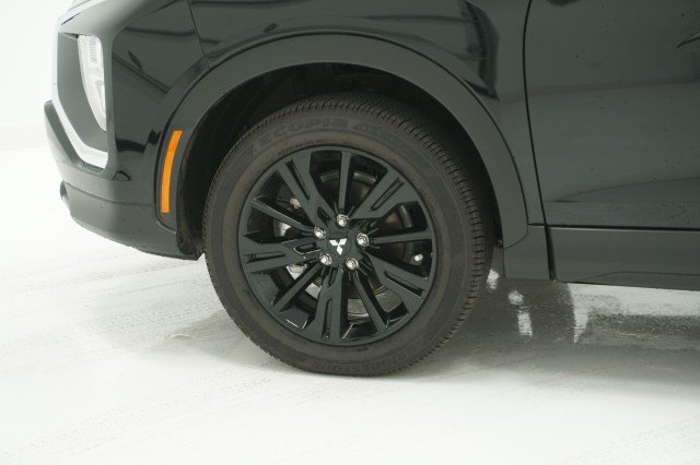 2026 Mitsubishi Eclipse Cross LE - Photo 11