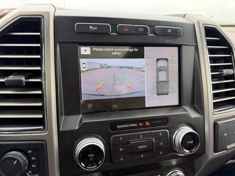 Used 2019 White Ford Platinum image 21