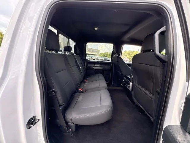 Used 2020 White Ford XLT image 24