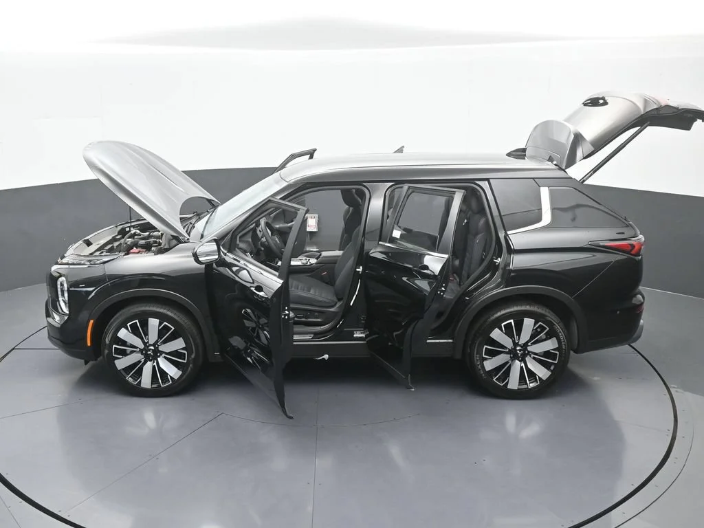 2026 Mitsubishi Outlander SE - Photo 75