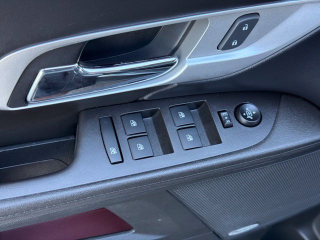 Used 2017 GRAPHITE GRAY METALLIC GMC SLT image 12
