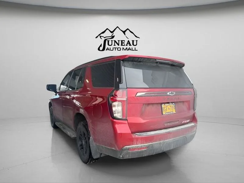 Used 2022 Cherry Red Tintcoat Chevrolet RST image 3