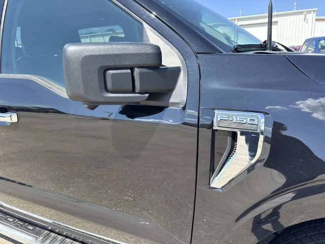 Used 2024 Black Ford XLT image 26